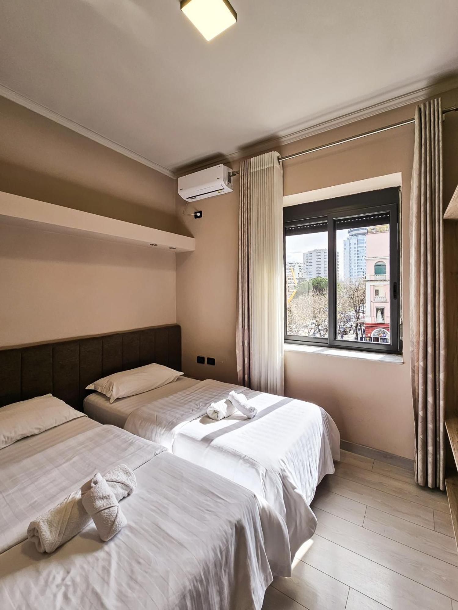 Sunflower Twin Room Тирана Экстерьер фото